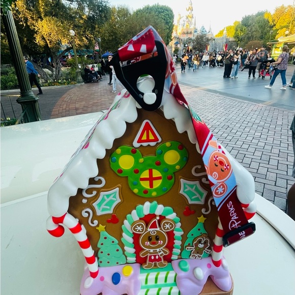 Disney Parks Mickey & Minnie Holiday Gingerbread House Popcorn Bucket SO… - Picture 2 of 7